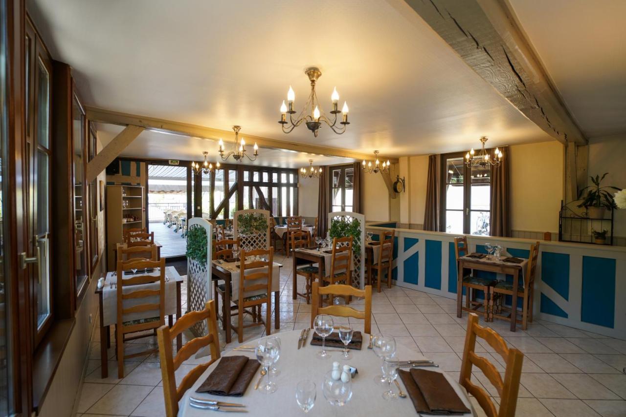 Hotel Le Saint Hubert Arcis-sur-Aube Zewnętrze zdjęcie